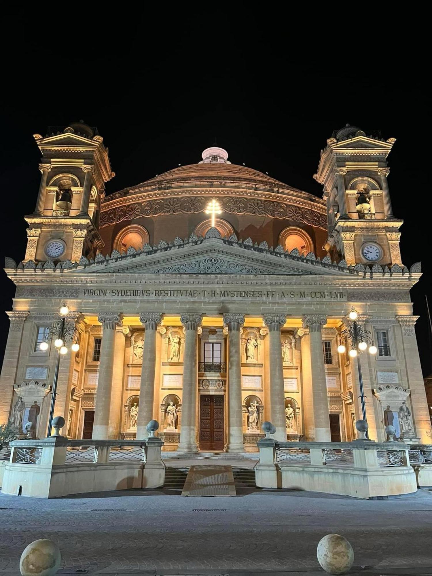 Mosta Dome Penthouse Exterior photo